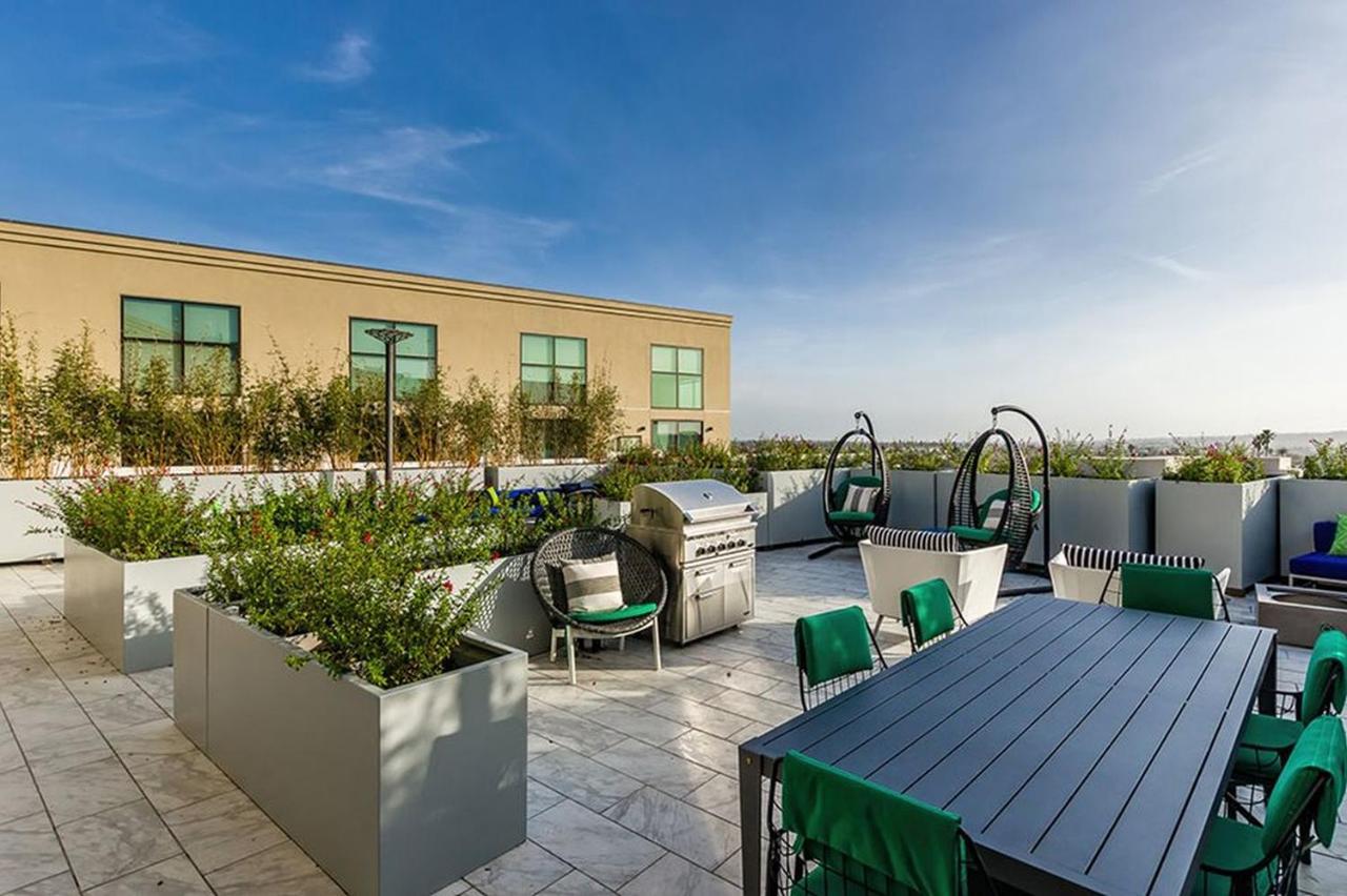 One Lux Stay At The Mansfield Miracle Mile 洛杉矶 外观 照片
